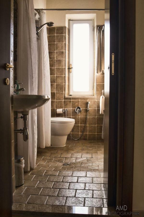 Bed and Breakfast Los Flamingos La Maddalena  Екстер'єр фото