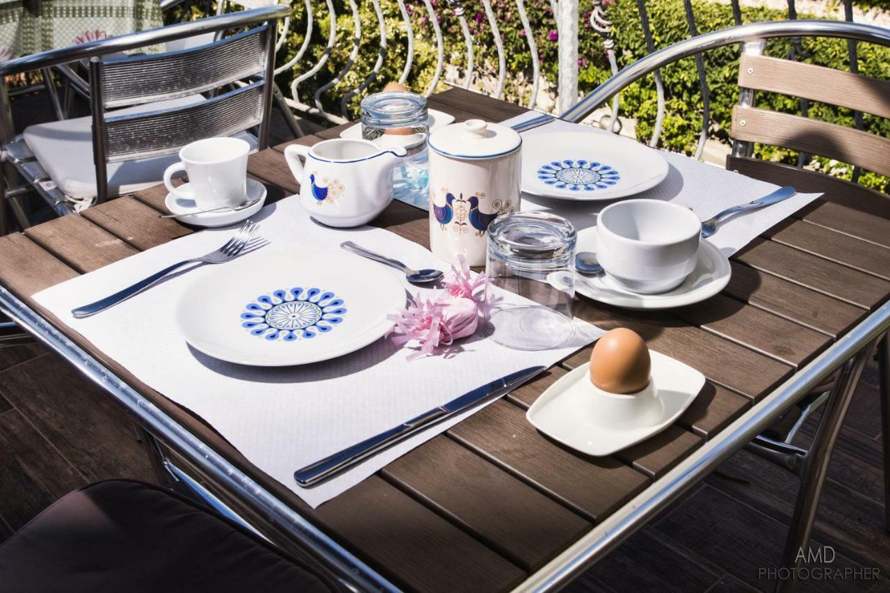 Bed and Breakfast Los Flamingos La Maddalena  Екстер'єр фото